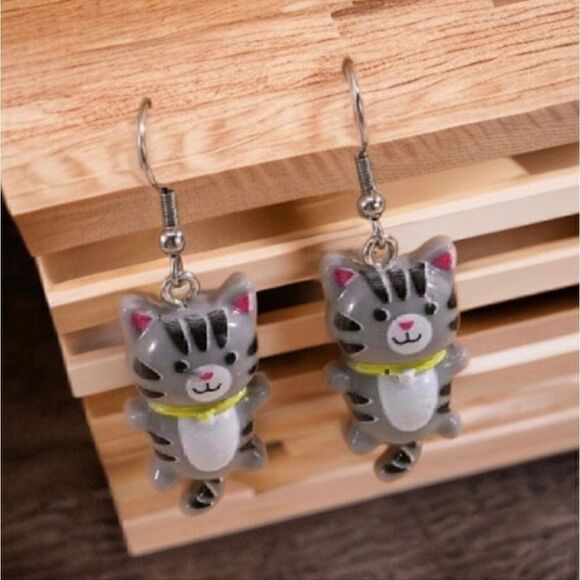 Kitty Dangling Cartoon Cat Design Acrylic Stainless Steel Hooks - Picture 4 of 5